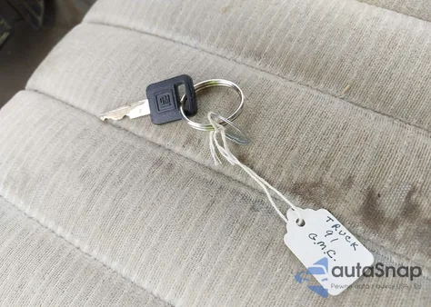 1991 GMC Sierra C2500 z USA, uszkodzony, nr VIN 1GTFC24K0ME546248